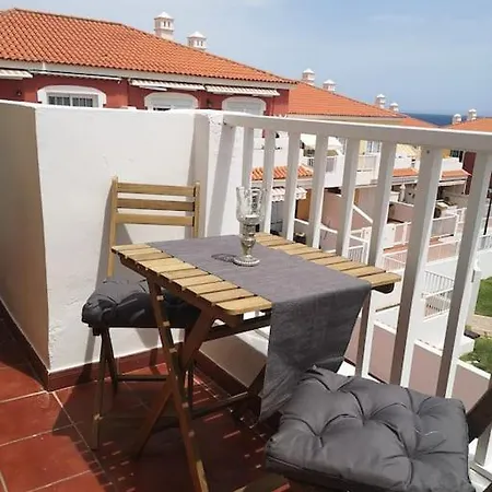 Am Mit Pool Santa Cruz de Tenerife